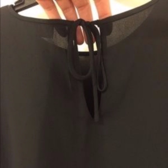 Ann Taylor LOFT Black & White Long Sleeve Blouse - Picture 2 of 3